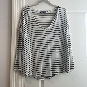 Urbanoutfitters striped knit long sleeve top